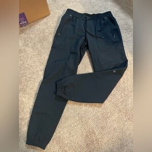 Lululemon License to train jogger- mens medium